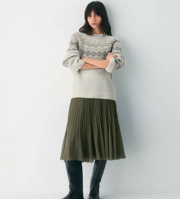 skirt Aritzia Wilfred Women's Twirl Pleated Skirt Aritzia $150