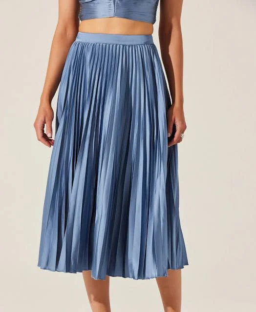 skirt Astr The Label Women's Pleated Satin Midi Skirt hannah-anna.com $79