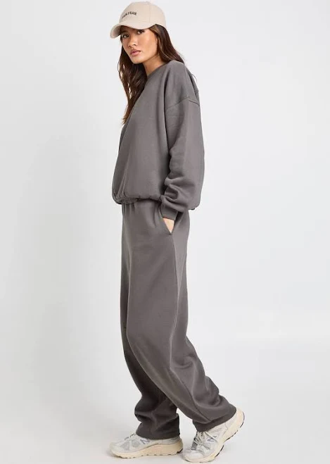 matching set Boohoo Women's Seam Detail Barrel Jogger Tracksuit Nasty Gal - US $50.4