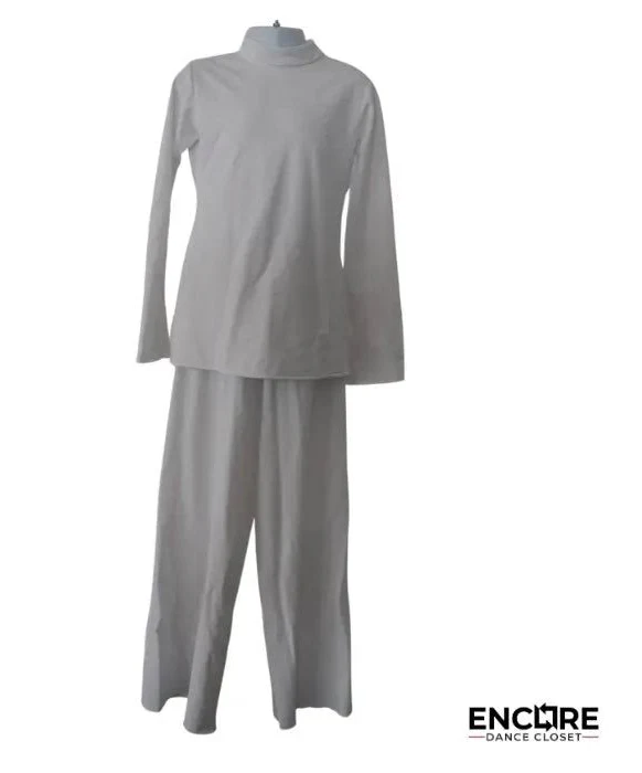 baggy oversized outfit Crisp White Set - two piece Encore Dance Closet $150