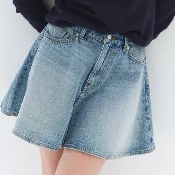 skirt H&M Flared Denim Mini Skirt H&M $44.99