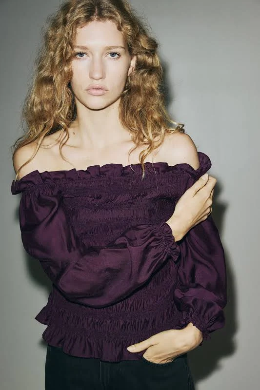 off-shoulder top H&M Ladies Off-The-Shoulder Smocked Blouse H&M $29.99