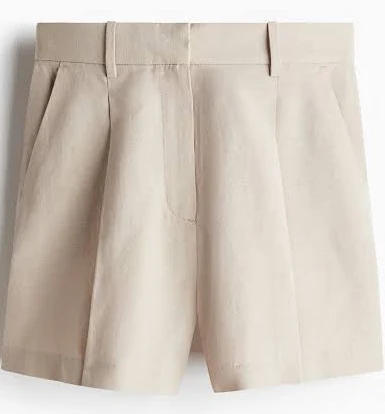 matching set H&M Linen-Blend Shorts H&M $16.99