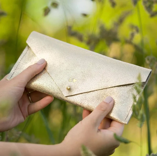 bag Metallic Leather Envelope Clutch Purse Etsy - studiolowen $35.63