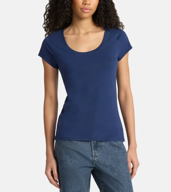 scoop neck top No Boundaries Women's Scoop Neck Short Sleeve Tee Walmart $1.7