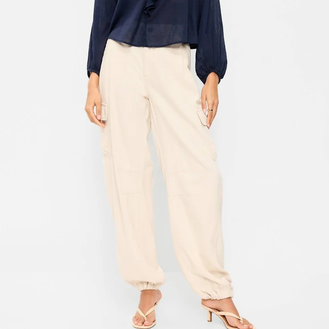 pants Old Navy Women's Twill Barrel Cargo Pants Old Navy $22.99