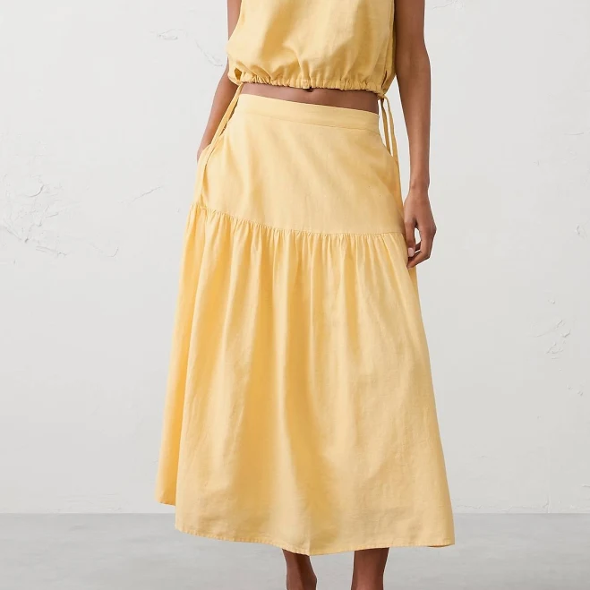 skirt The Sun Women's Linen-Blend Tiered Midi Skirt Banana Republic Factory $65