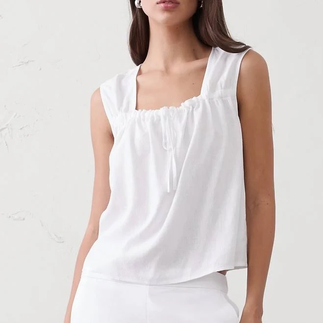 top Women's Linen-Blend Tied Popover Top Banana Republic Factory $48
