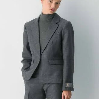 Aritzia Babaton Pelham Wool Blazer