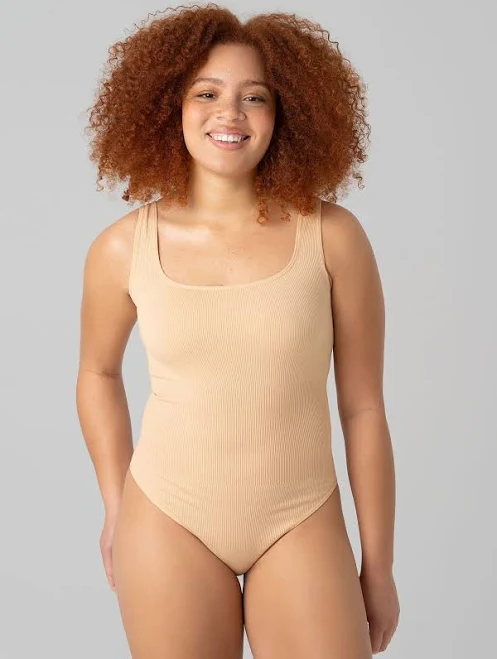 No Boundaries Women's Seamless Smoothing Rib Bodysuit