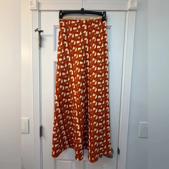 Zara Skirts | Zara Rust Orange And Cream Print Skirt | Color: Cream/Orange | Size: S | Katieh0121's Closet