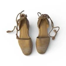 Flat slide sandals with braided straps