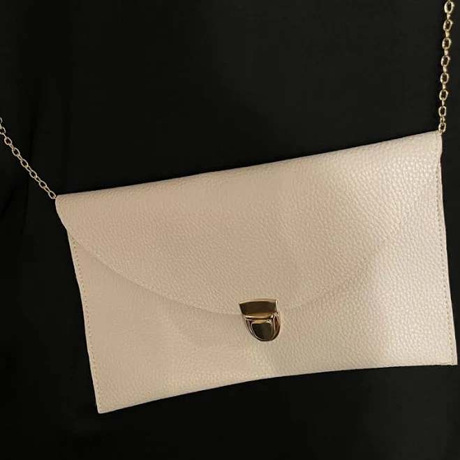 Ultra Light Pink Vegan Leather Clutch With Optional Chain Strap. | Color: Gold/Pink | Size: 7”X11” | Ldb413tnd's Closet