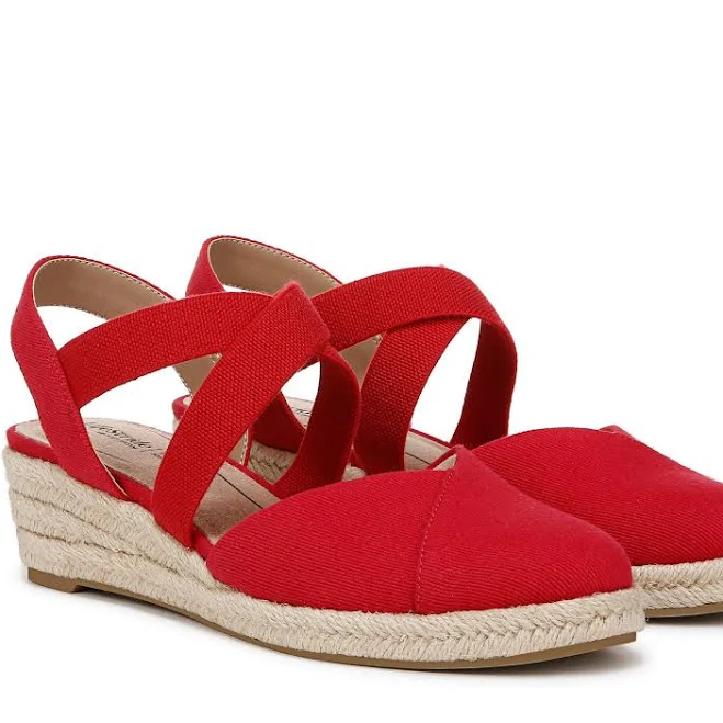 LifeStride Women's Kimball Canvas Espadrille Wedges in Red, 6.5 W