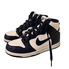 Nike High-Top Sneakers in Dark Blue and Cream