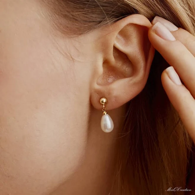 Vintage Freshwater Pearl Drop Earrings