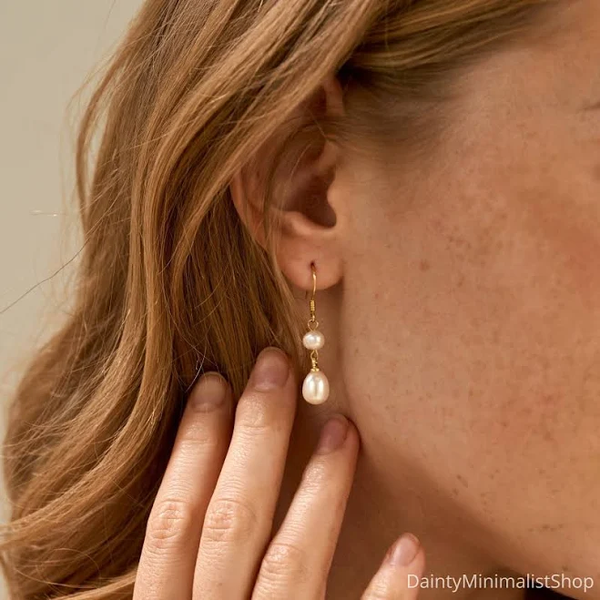 Natural Freshwater Pearl Drop Earrings