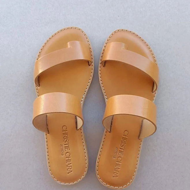 shoes Callista Flat Leather Sandals Christie Chiara Sandals $76.02