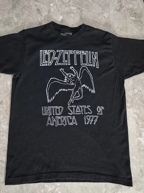 top LED Zeppelin Men's 1977 US Tour T-Shirt eBay $10