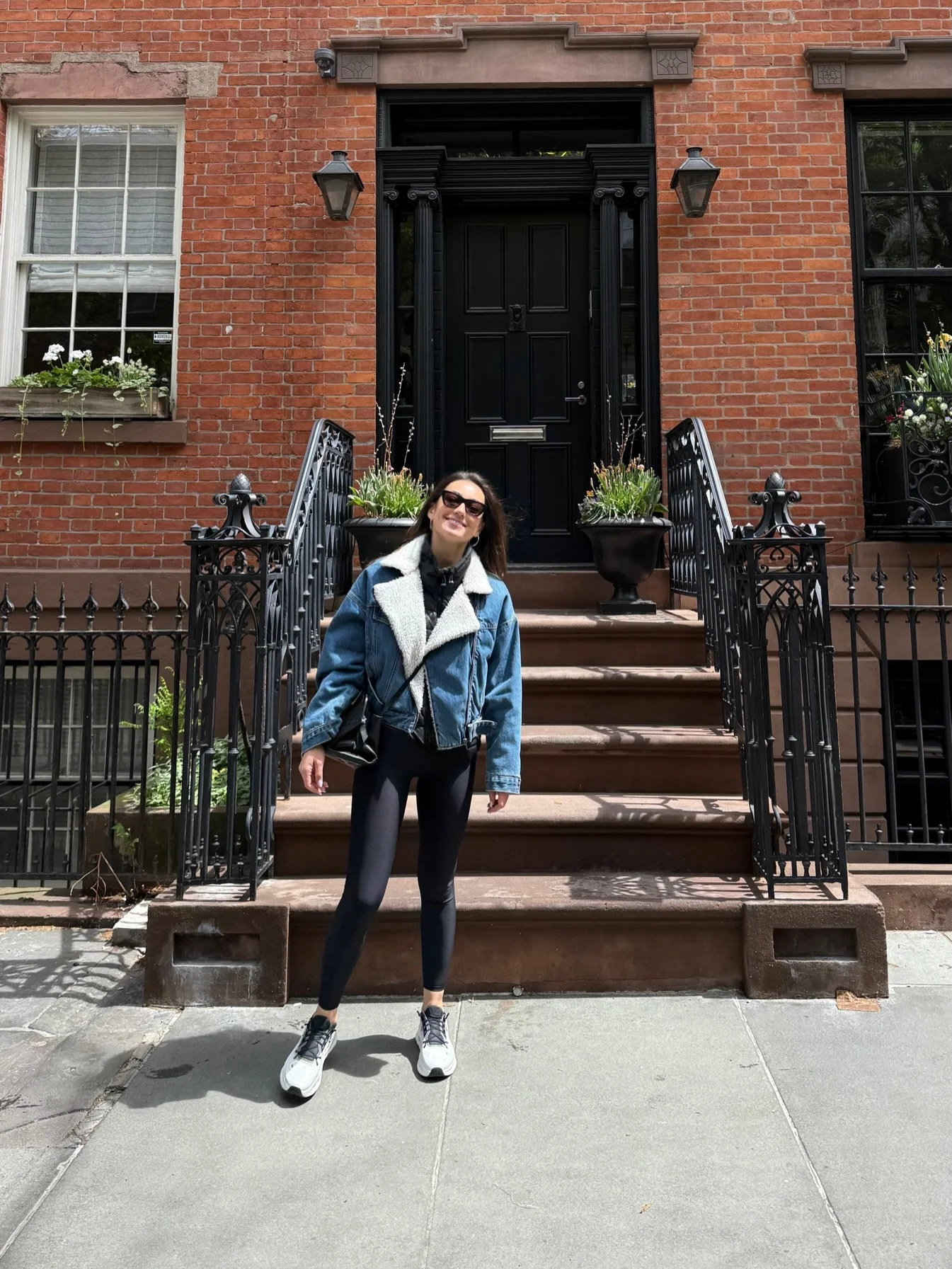 fall street style nyc outfits 2026 Shearling Denim Jacket And Leggings For Weekend Coffee Runs