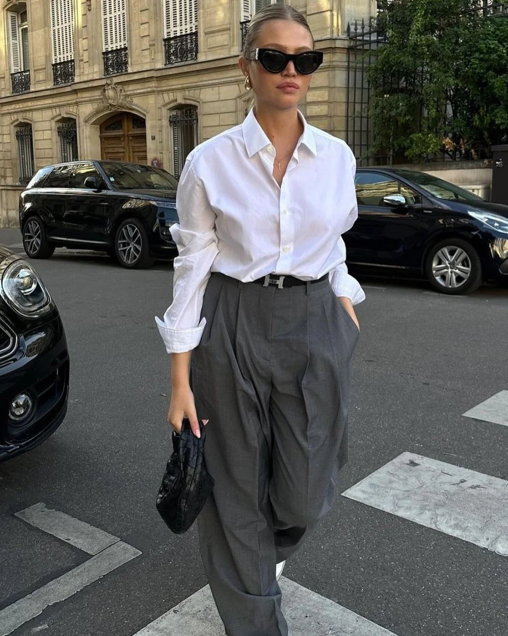 fall office outfits for women 2026 Classic White Shirt And Wide-Leg Trousers Done The Modern Way