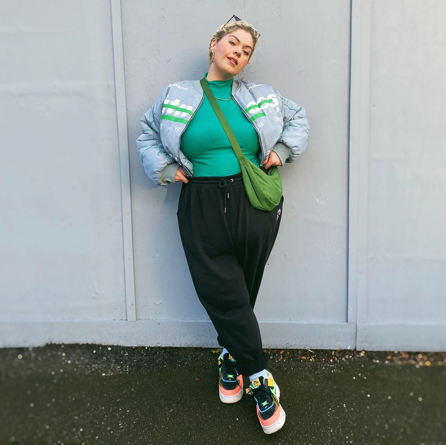 fall outfits for big busted women 2026 Sporty Streetwear With Fresh Color Contrast