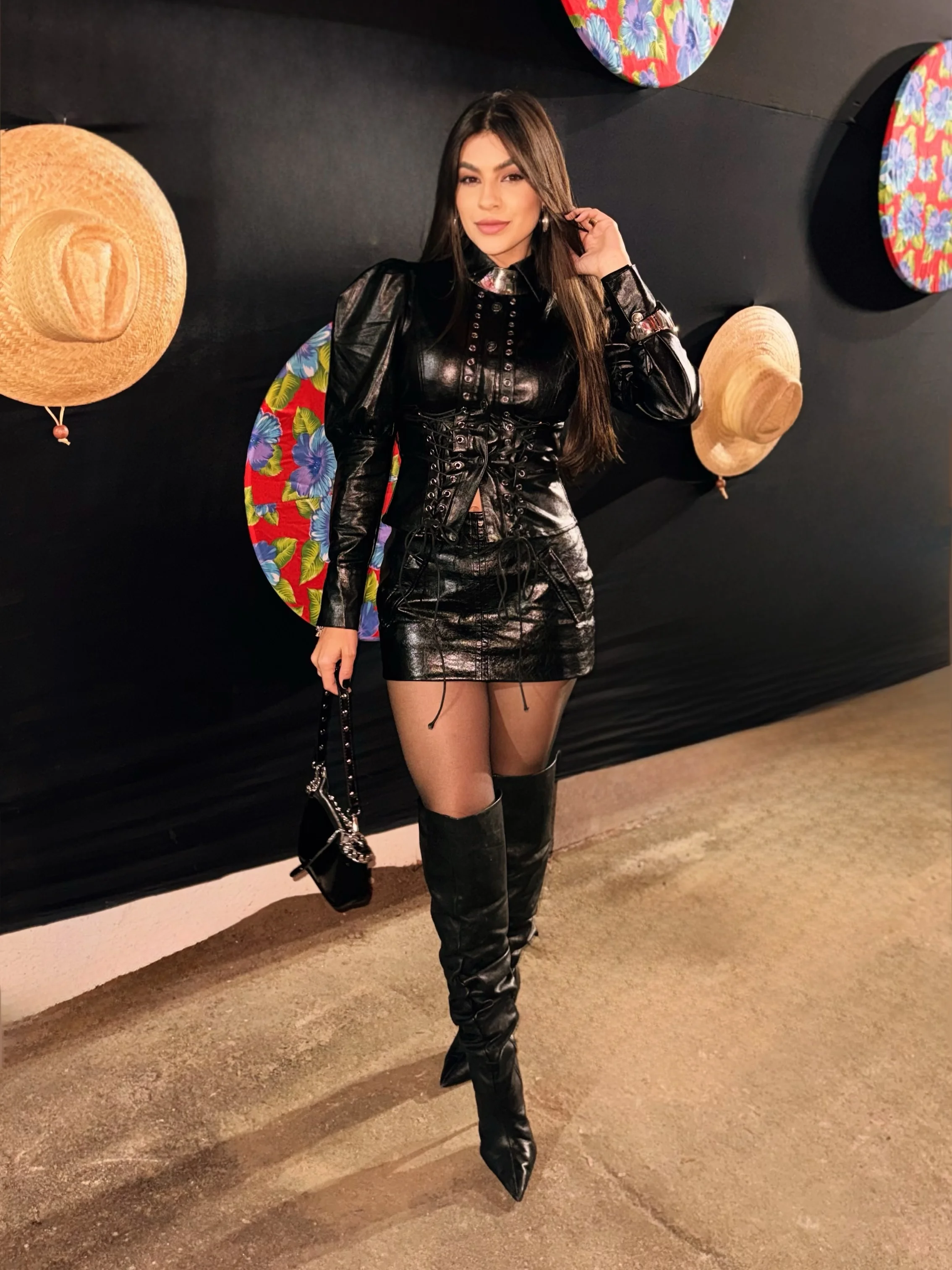 fall club outfits for women 2026 Glossy Black Corset Look With Over-The-Knee Boots