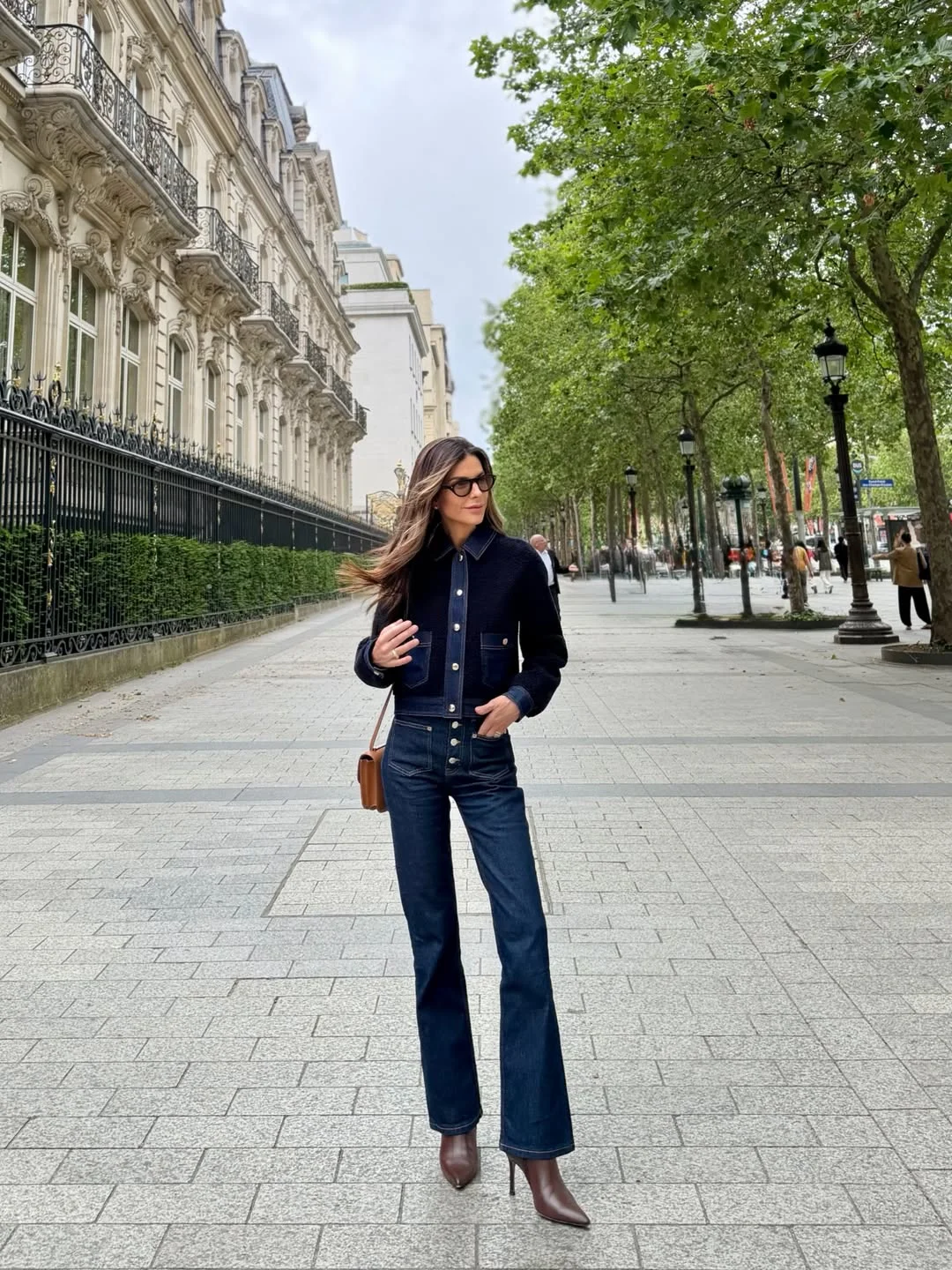 fall denim outfits for women 2026 Tailored Dark Denim With Elegant Brown Boots