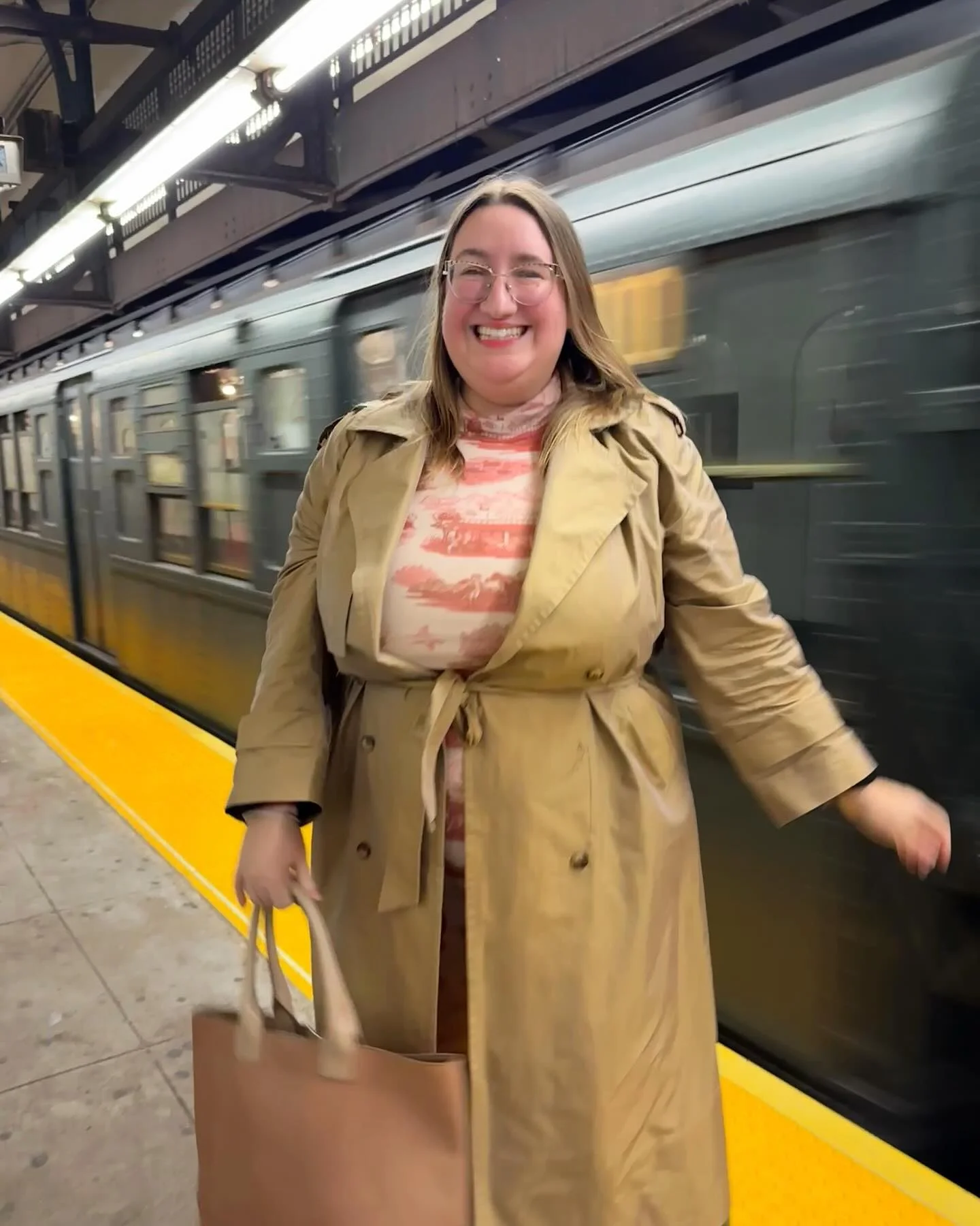 fall outfits for big busted women 2026 Everyday Trench Coat Style That Travels Beautifully