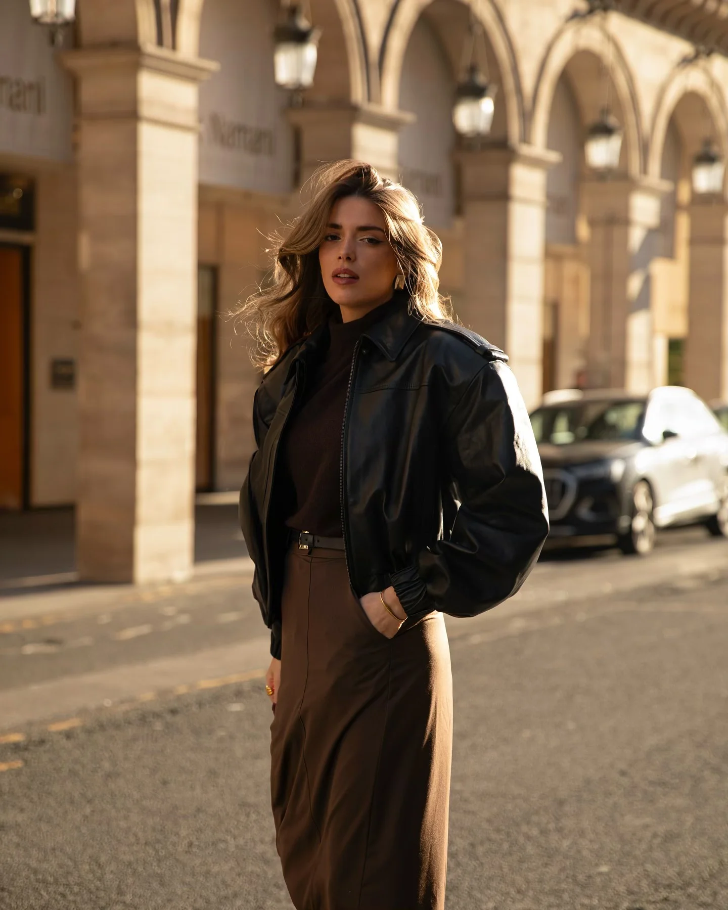 fall outfits with skirts 2026 Minimal Brown Midi Skirt With Oversized Leather Jacket