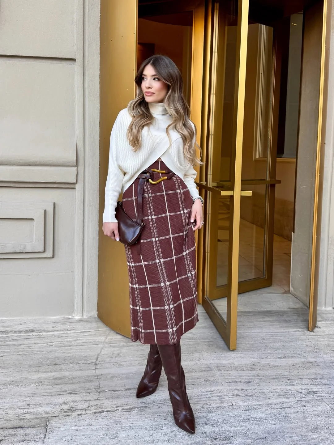 must have fall outfits 2026 Chocolate Plaid Elegance With Soft Knit Layers