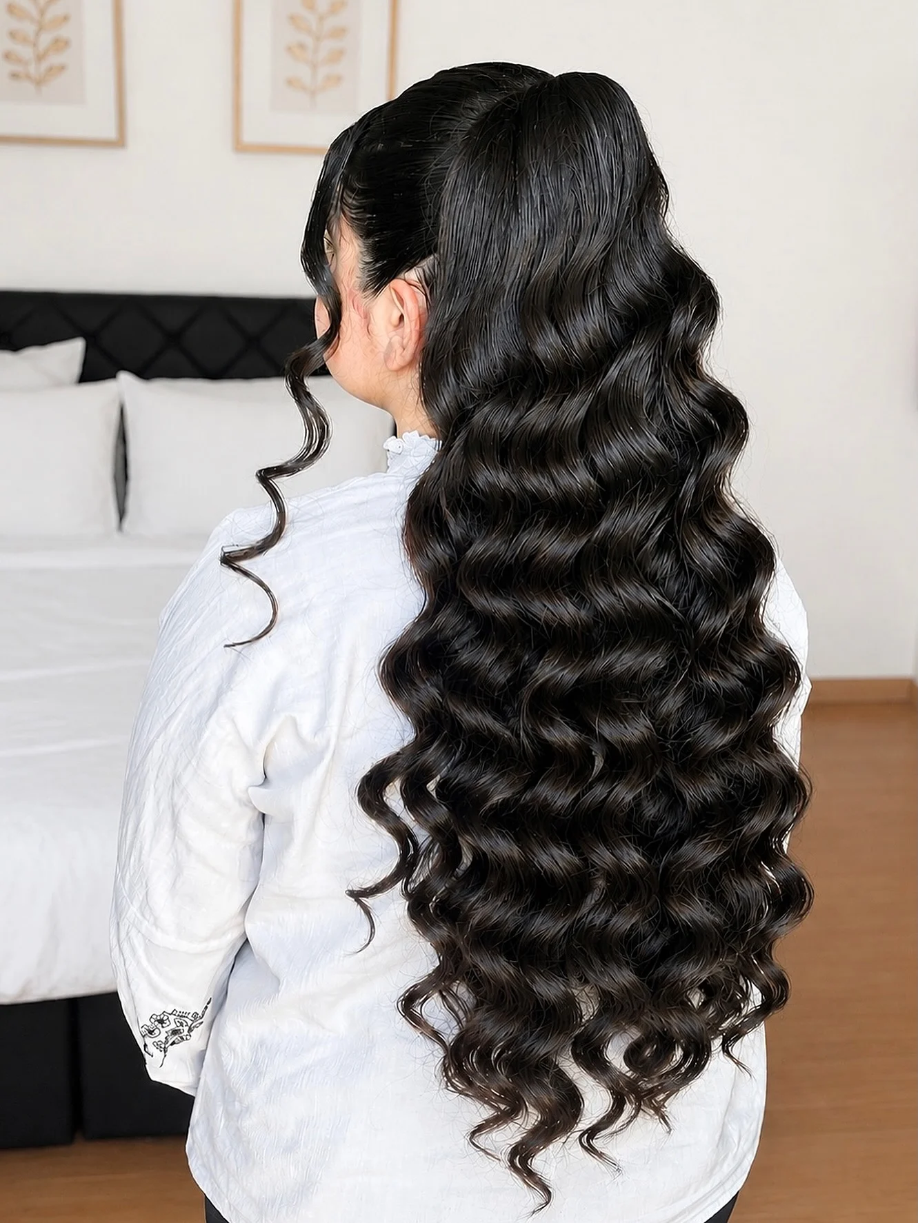 body waves hairstyle Extra Long Ponytail With Defined Body Waves