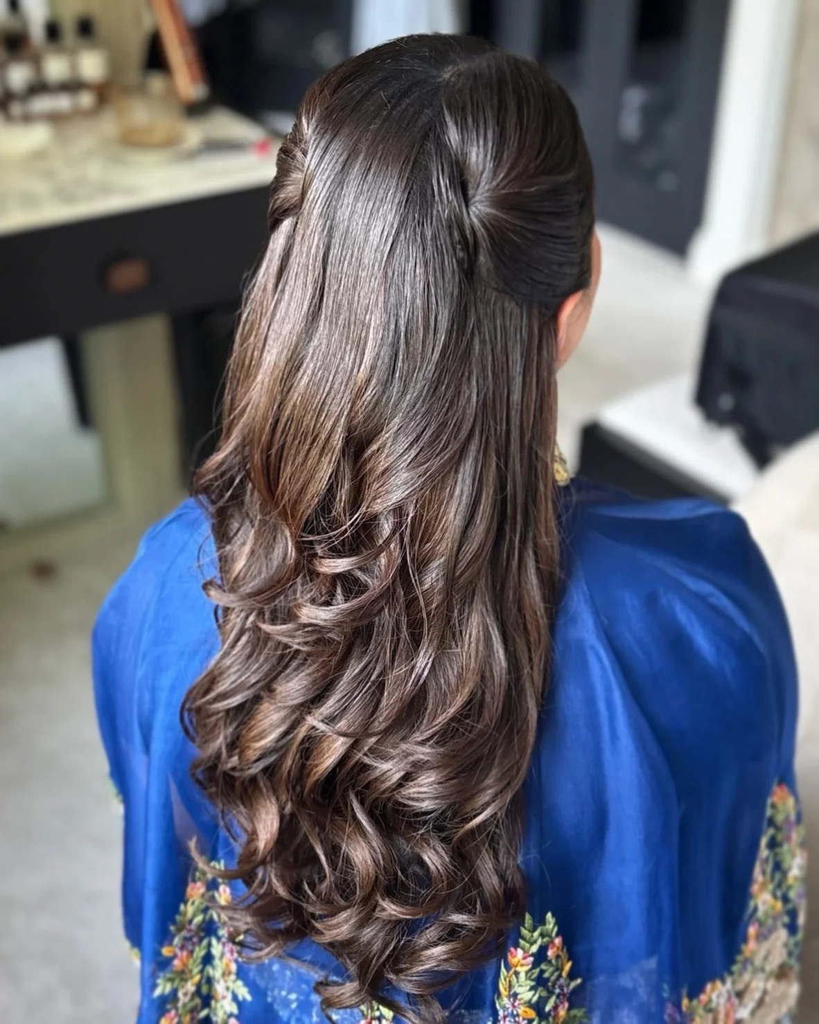 heatless curls hairstyle Classic Half-Up Glossy Waves For Timeless Elegance