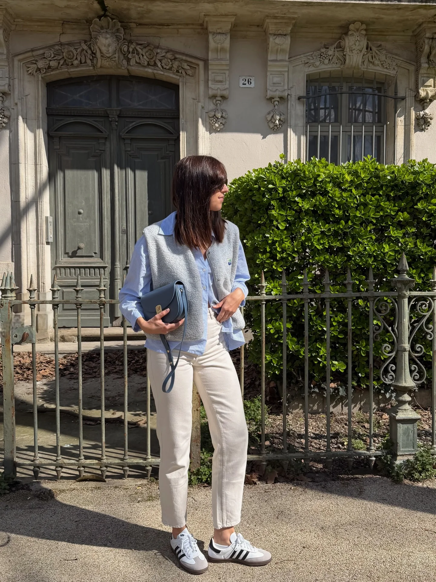 september fashion trends 2026 Soft Blue And White Create A Fresh Early Autumn Palette