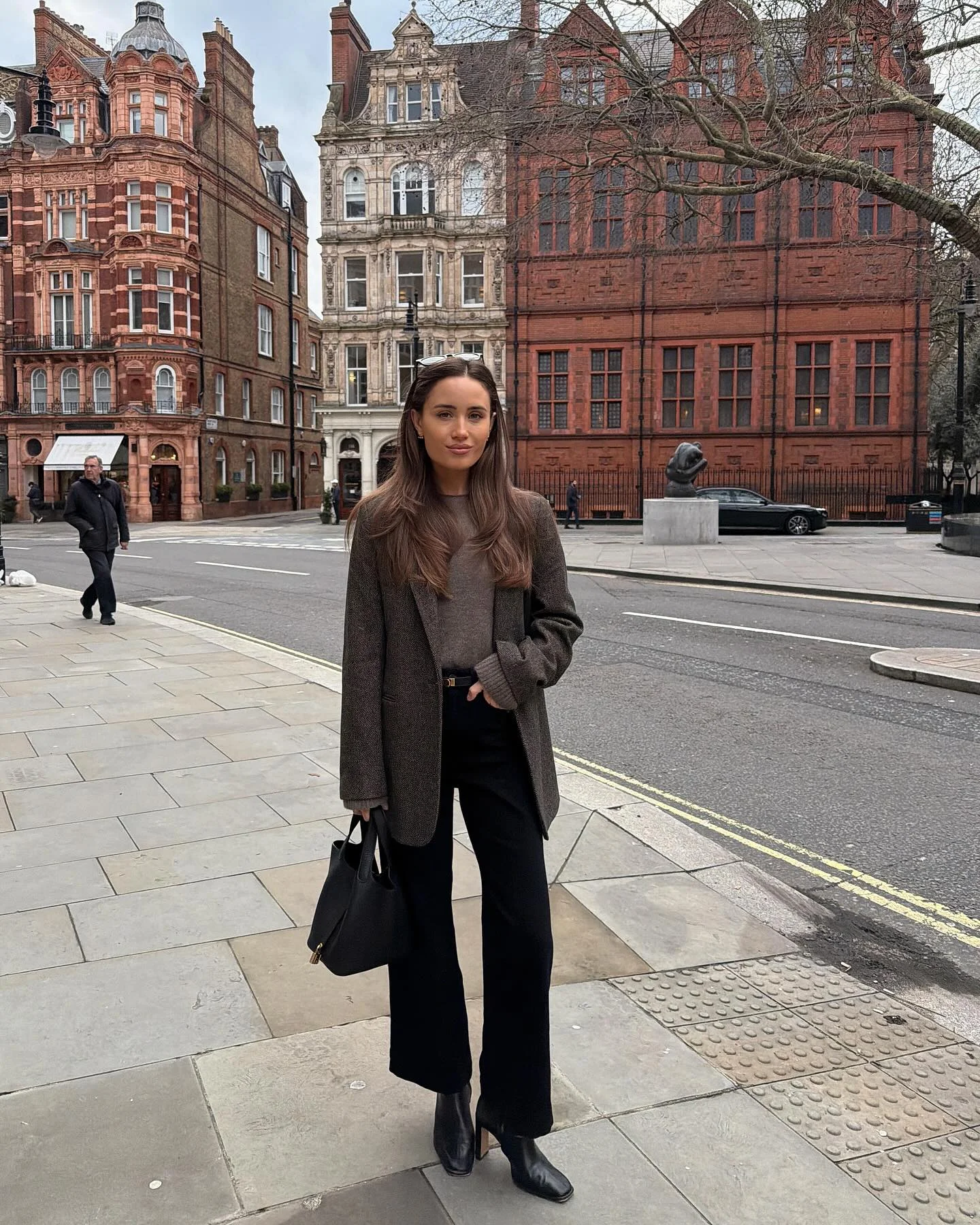 autumn casual work outfits for women 2026 Relaxed Blazer Layers For Everyday Office Elegance