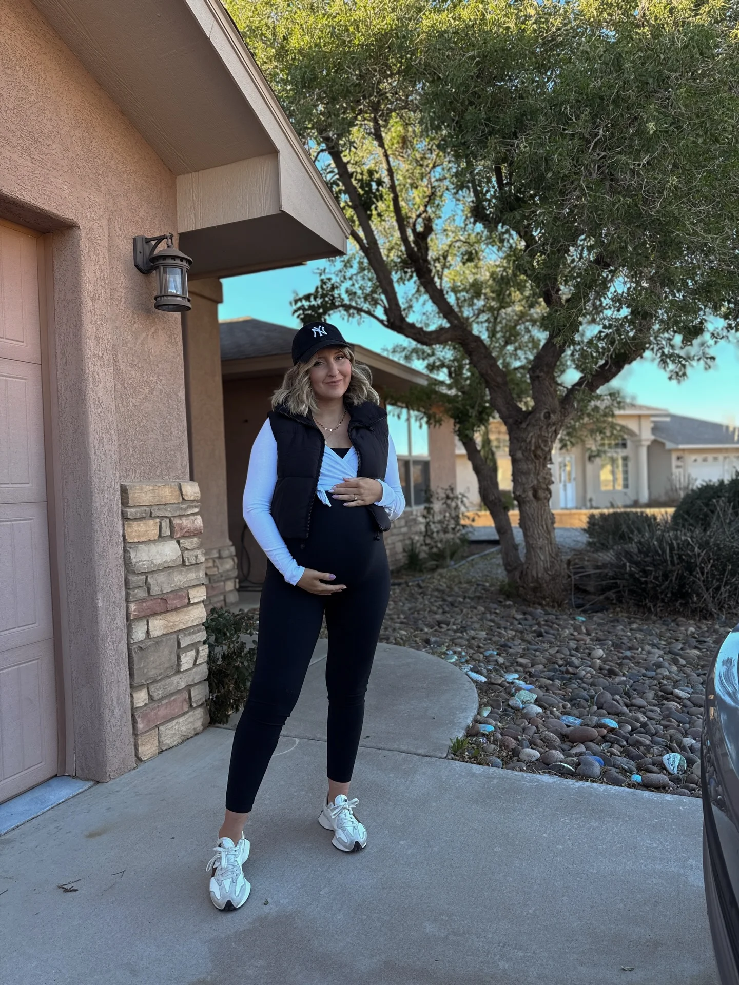 comfy pregnancy outfits for fall 2026 Sporty Black Activewear With Puffer Vest