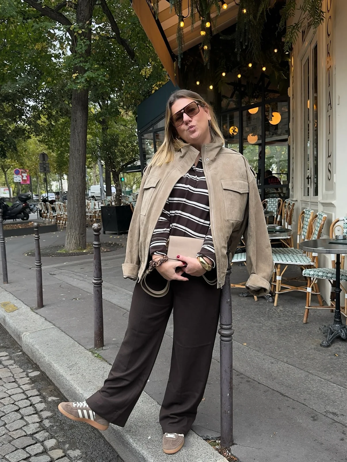 midsize fall fashion outfits 2026 Earth-Toned Street Style With A Suede Jacket
