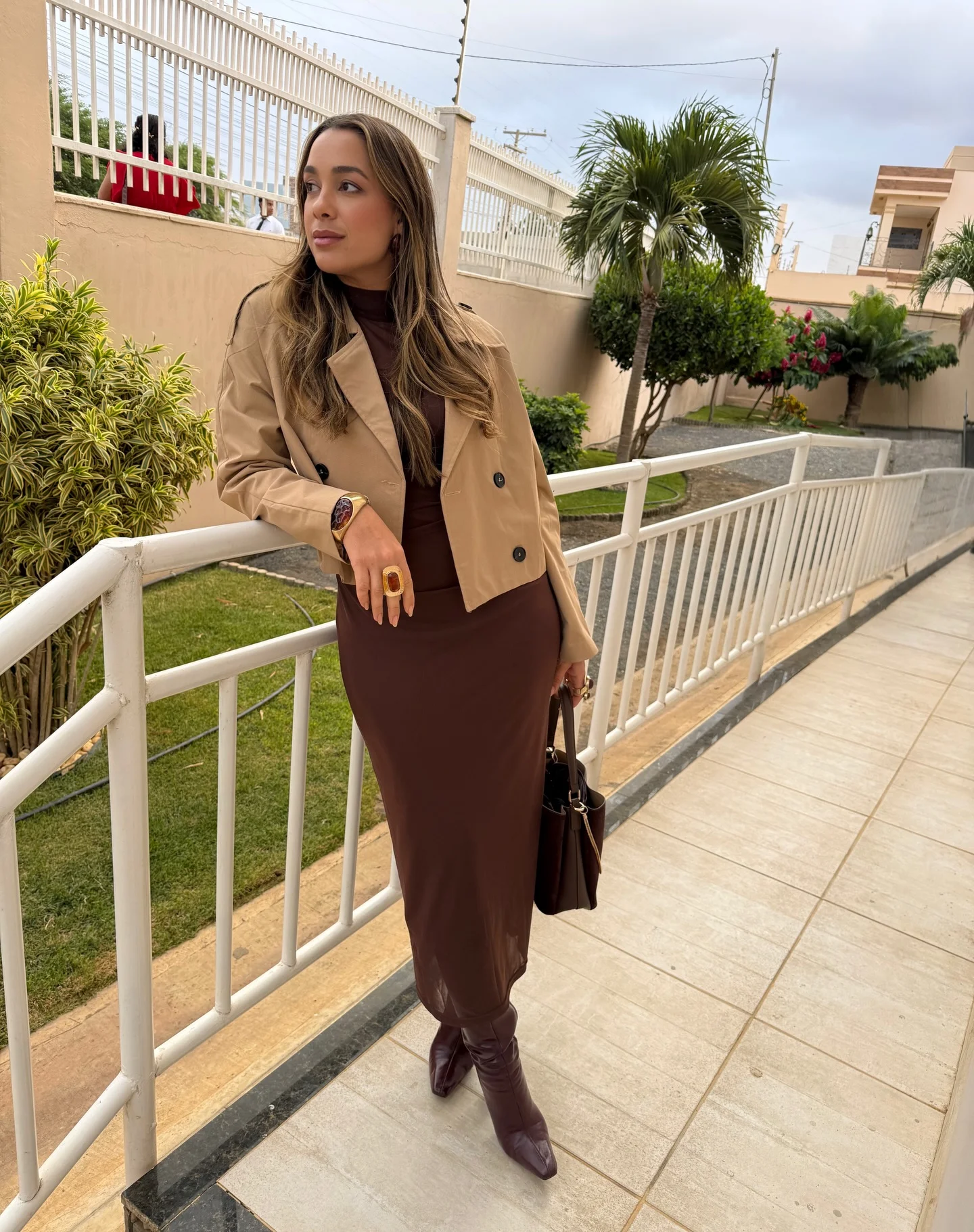 nice fall outfits for dinner 2026 Chocolate Column Dress With A Cropped Trench Layer