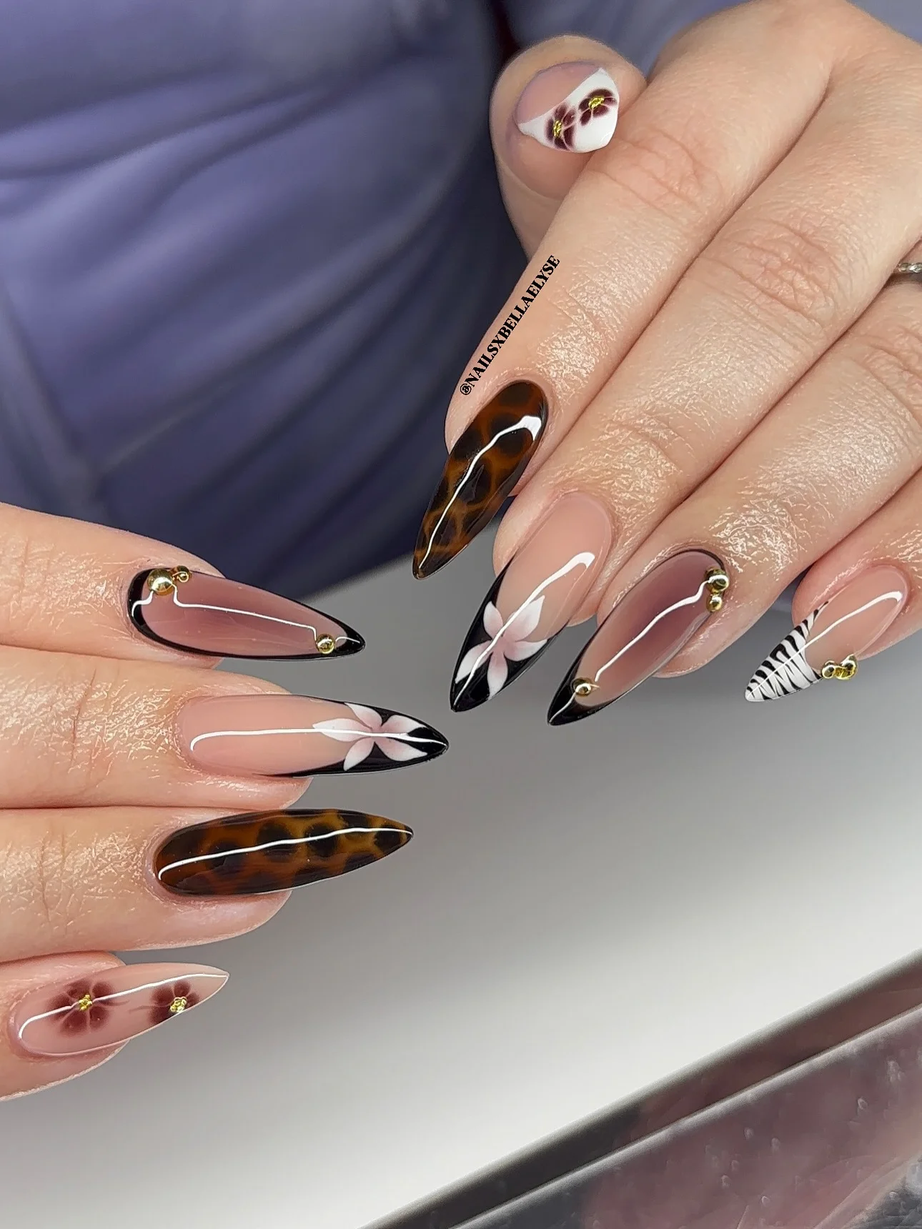 september nail art ideas 2026 Luxury Tortoiseshell French Almond Nails