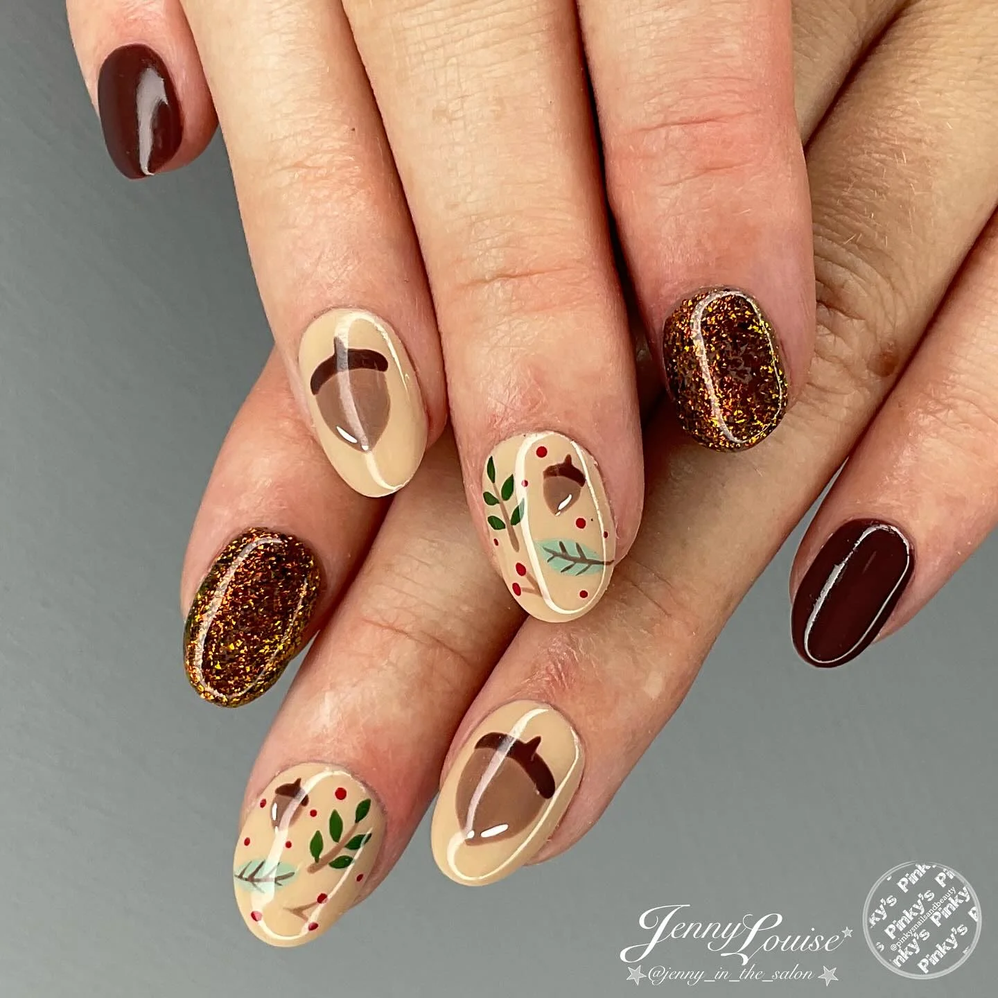 fall manicure 2026 Minimal Acorn And Chocolate Autumn Nails
