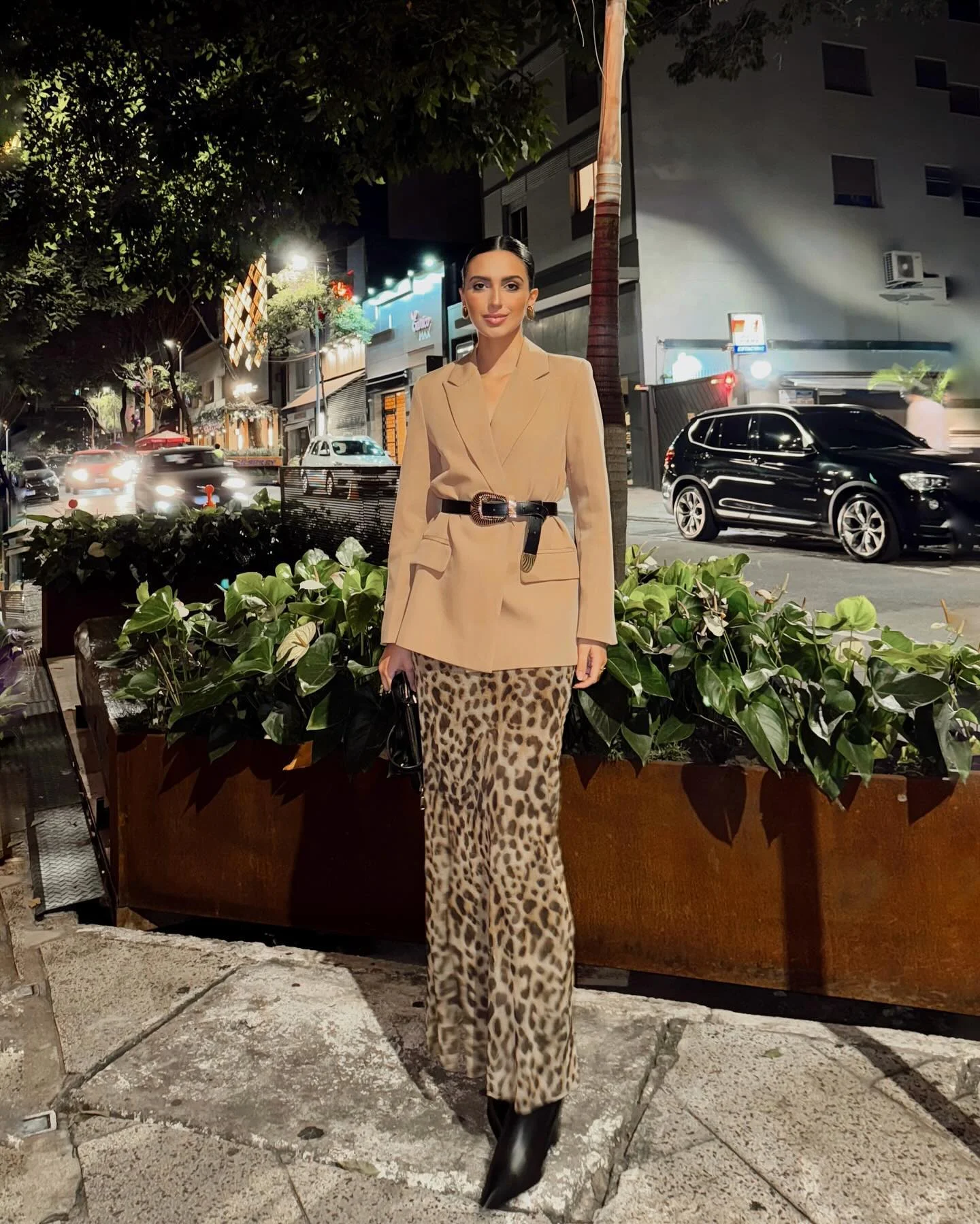 nice fall outfits for dinner 2026 Leopard Print Skirt Styled With A Tailored Neutral Blazer