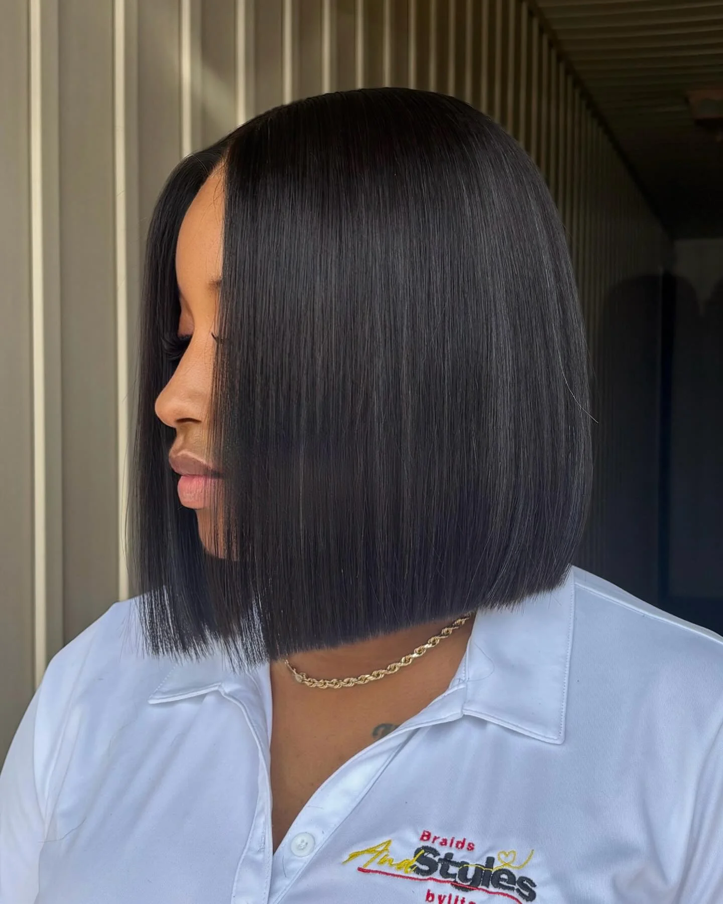 bob hairstyles for black women Ultra Sleek Chocolate Blunt Bob
