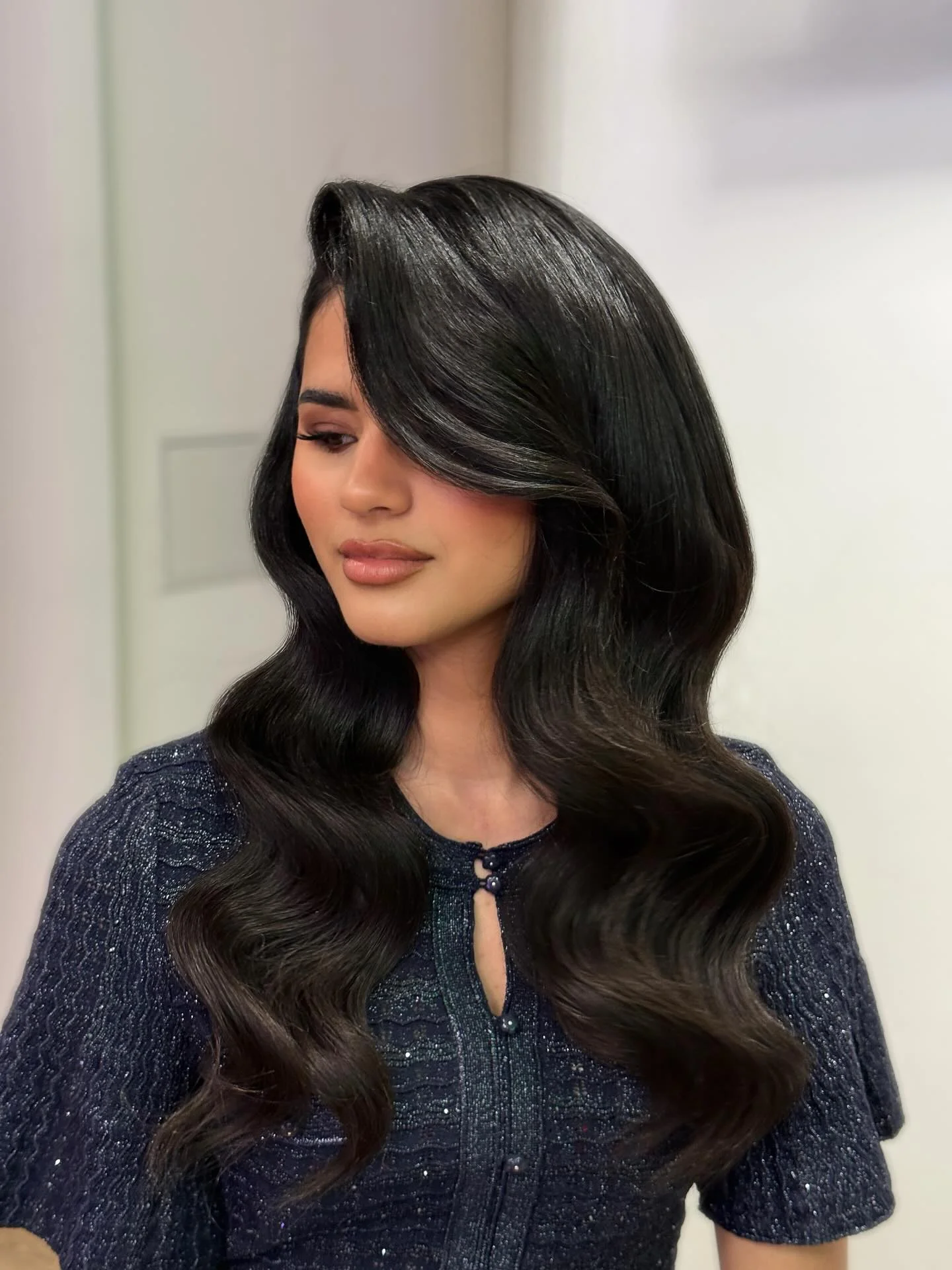 body waves hairstyle Voluminous Face-Framing Waves With Modern Glam Finish