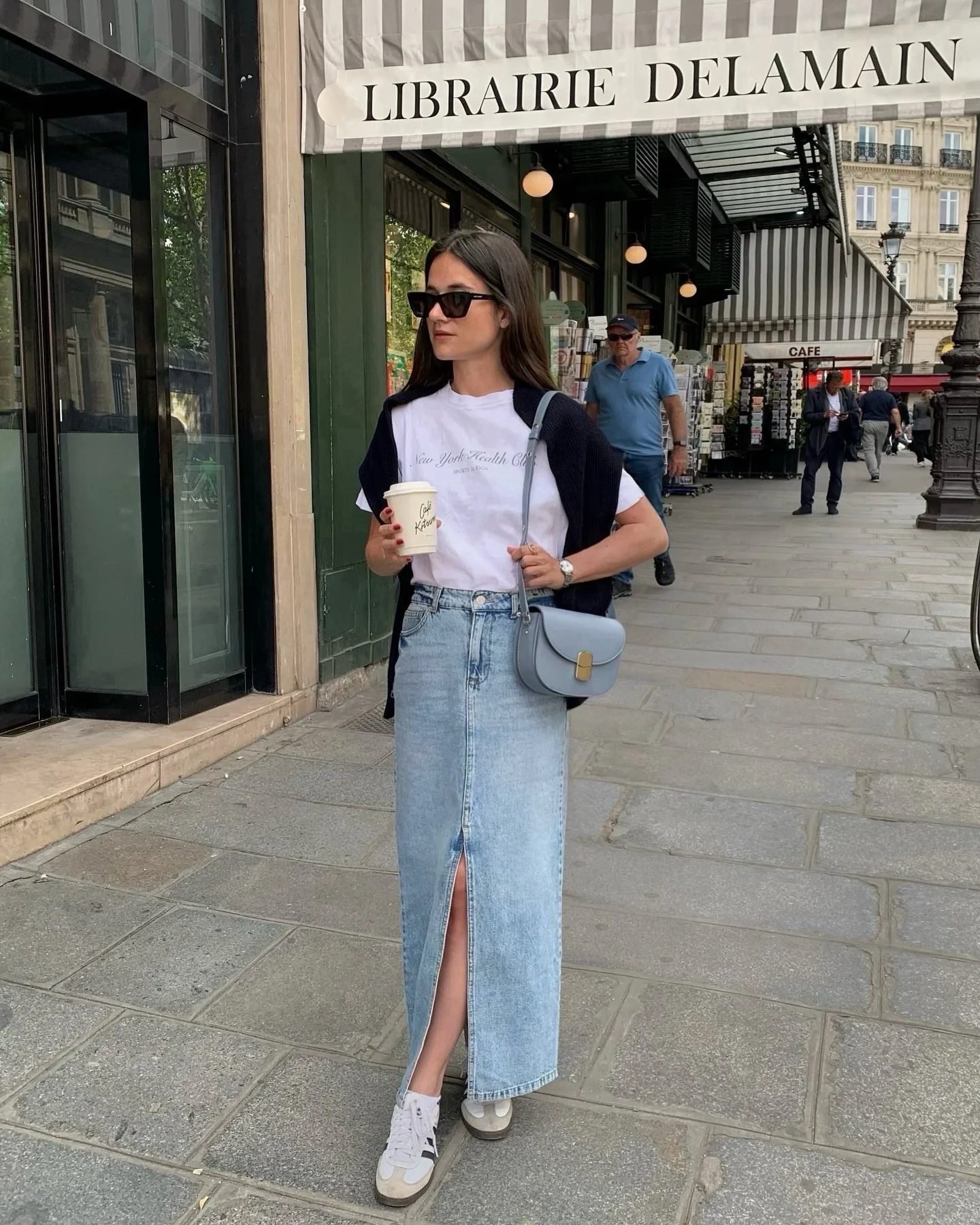 early fall outfits late summer Classic Denim Skirt Styling With Parisian Simplicity