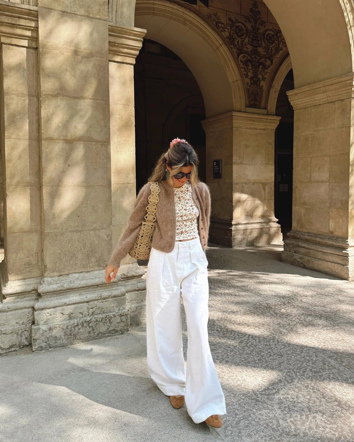 early fall outfits late summer Soft Neutrals With Wide-Leg White Pants