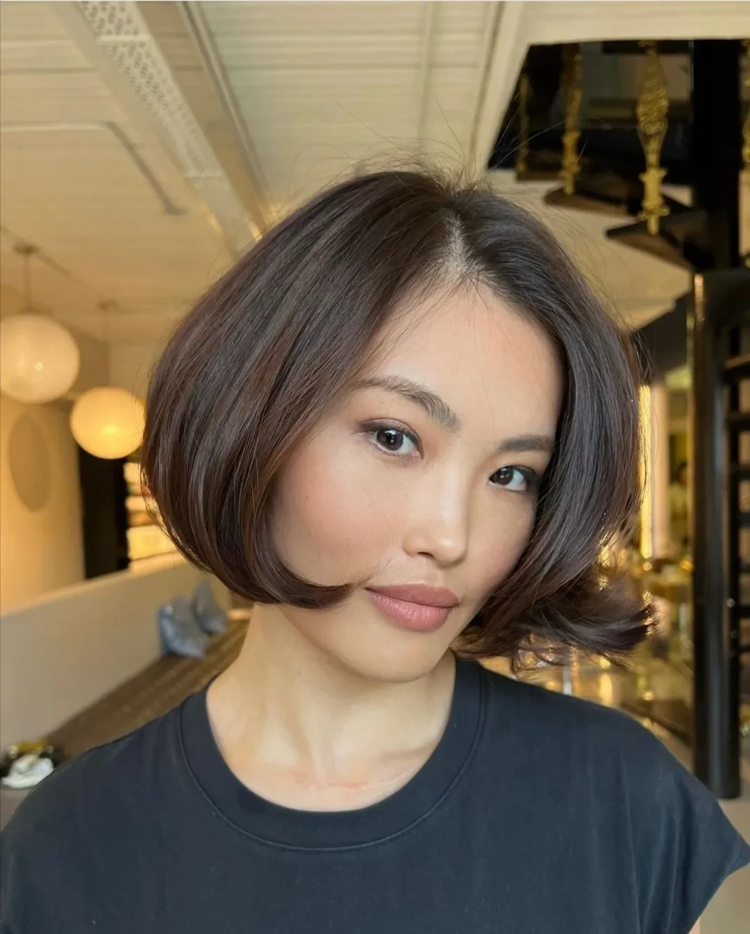 short bobbed hairstyle Soft Rounded Bob With Face-Framing Movement