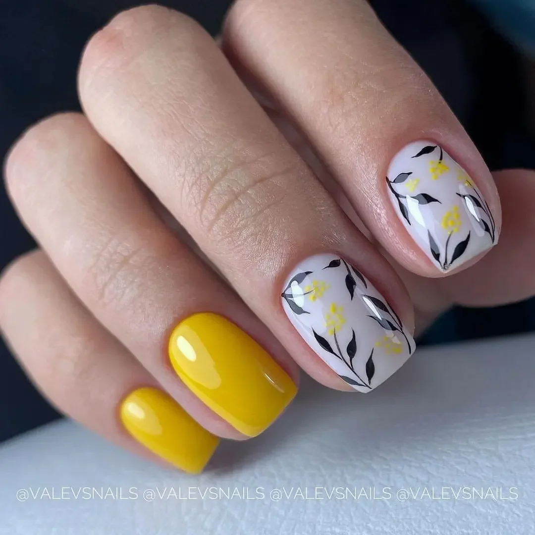 fall nails with autumn designs Mustard Yellow And Delicate Autumn Florals