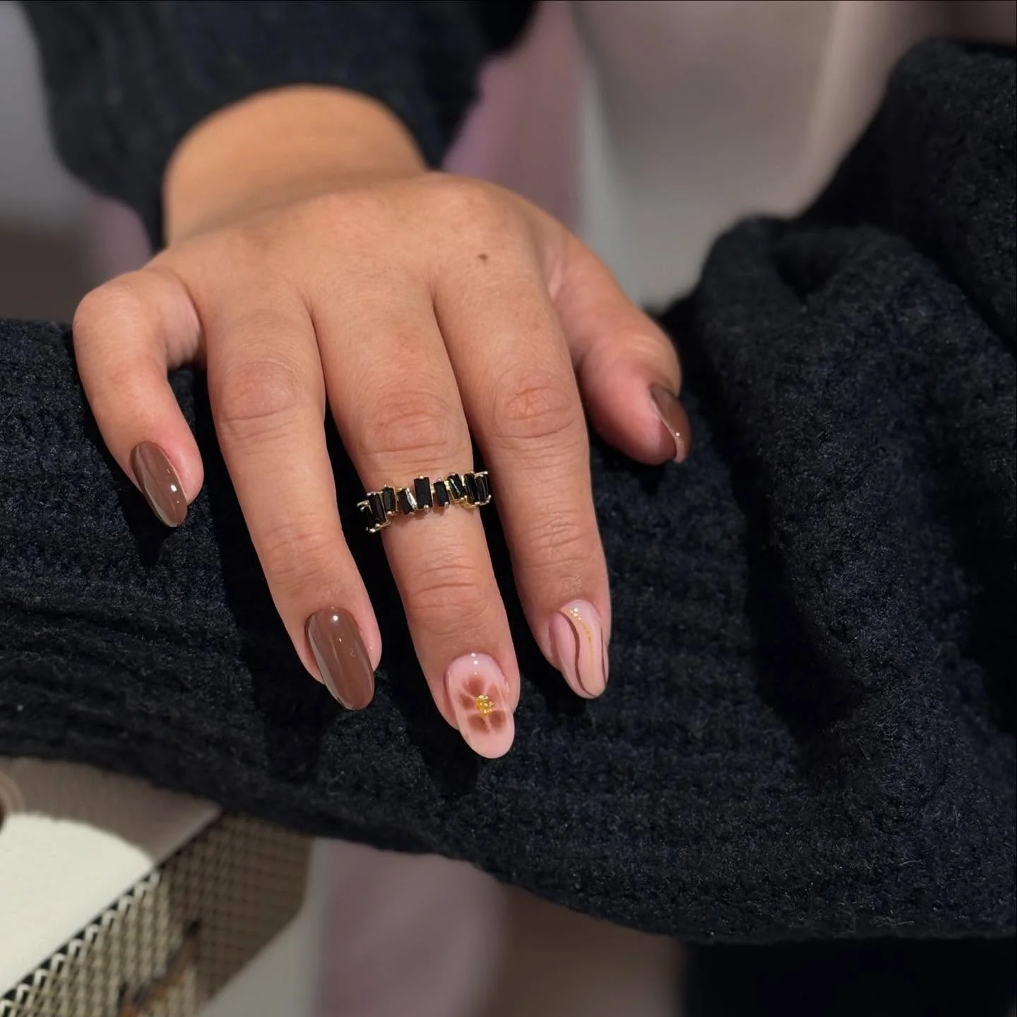 fall nails for medium skin tone Soft Taupe And Blush With Minimal Gold Accents