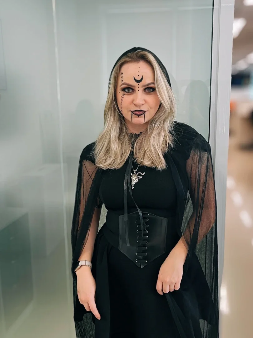 trendy halloween outfits 2026 Gothic Witch With A Structured Corset