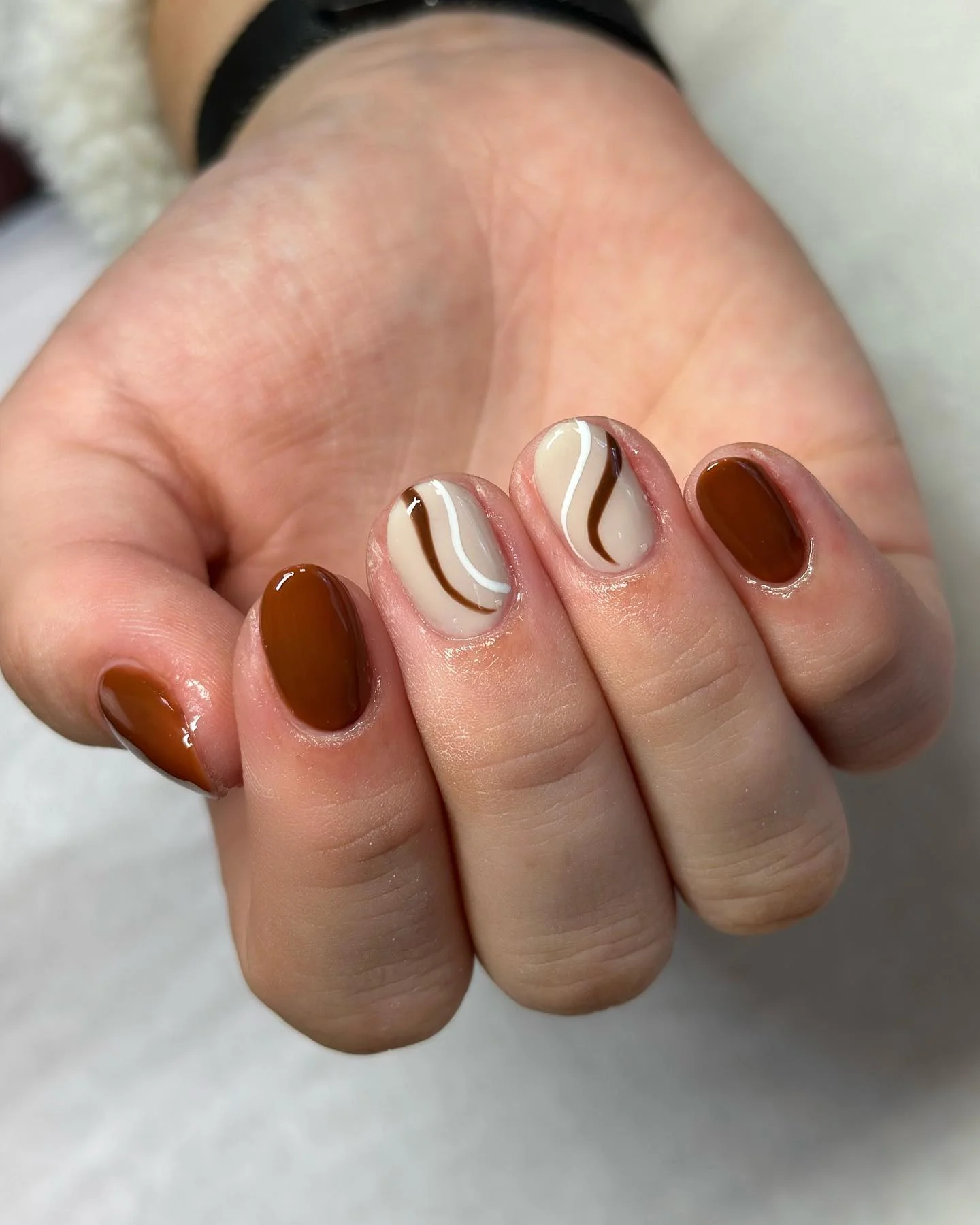 fall nail designs for office 2026 Warm Cinnamon Minimalist Swirls For Everyday Wear